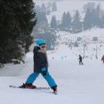 Comment un enfant peut-il faire du ski avec des lunettes de vue ?